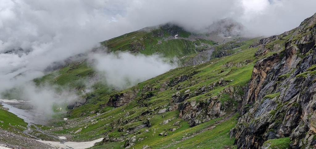 Hampta Pass Trek